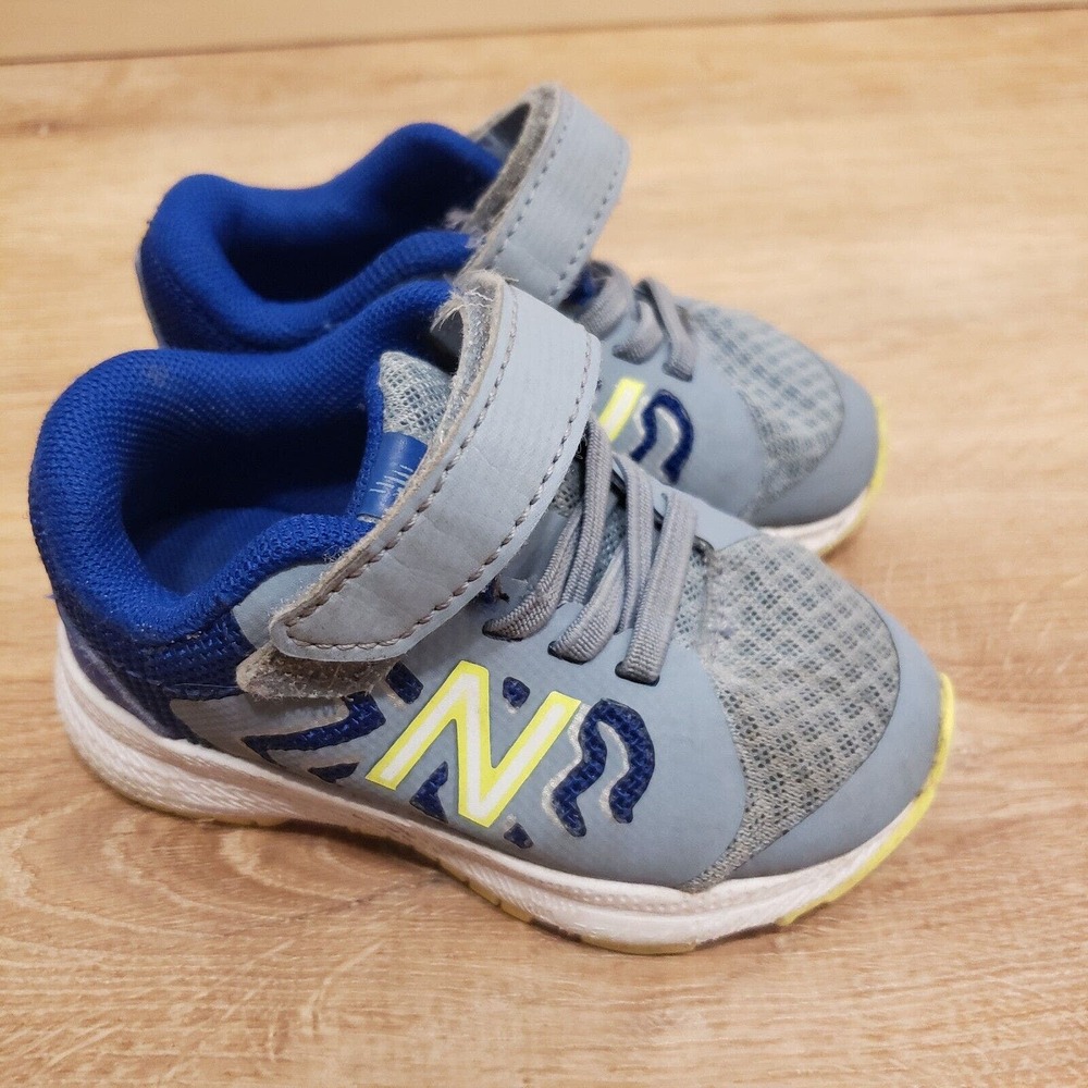 New Balance 519 Infant Shoes 4, Boys Girls LR2 Blue Grey Sneakers